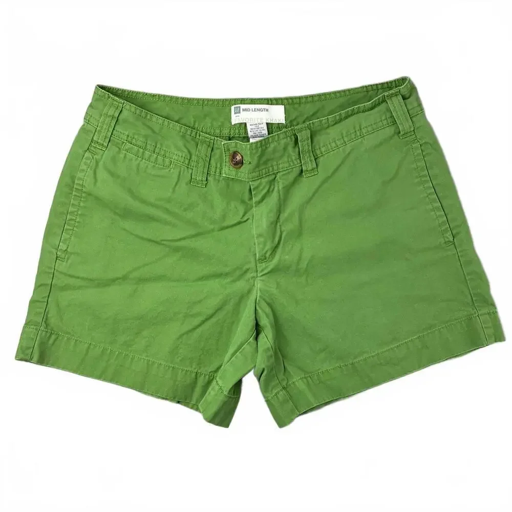 Old Navy Mid Length Favorite Khaki Green Casual Shorts Women's size 10